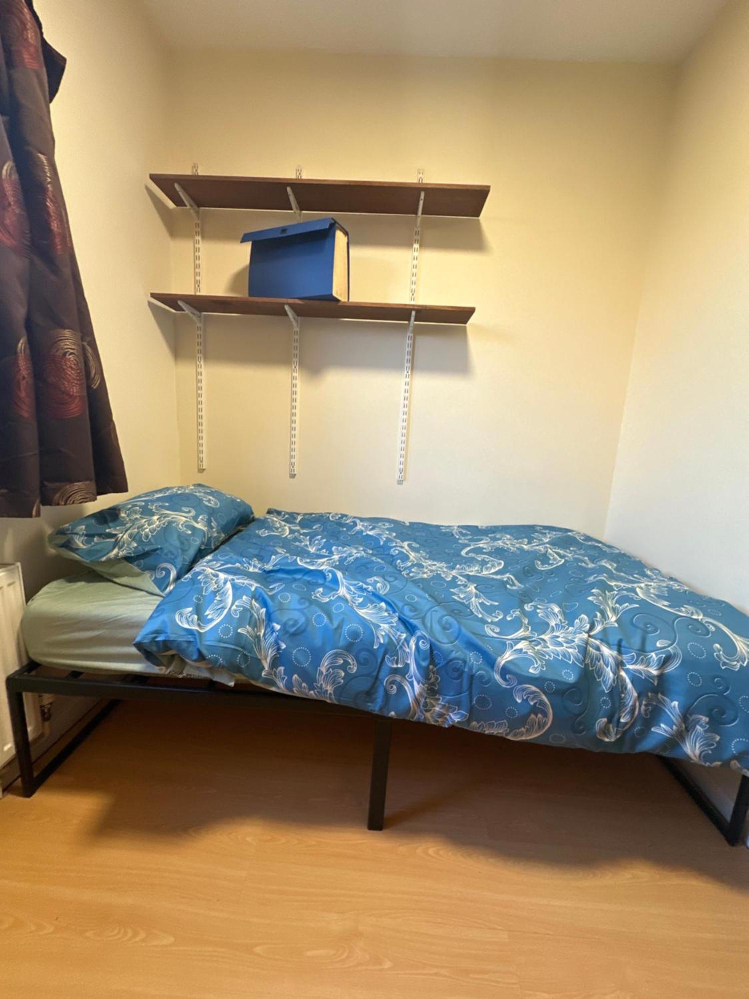 Nice Double Room In Heart Of Londra Exterior foto
